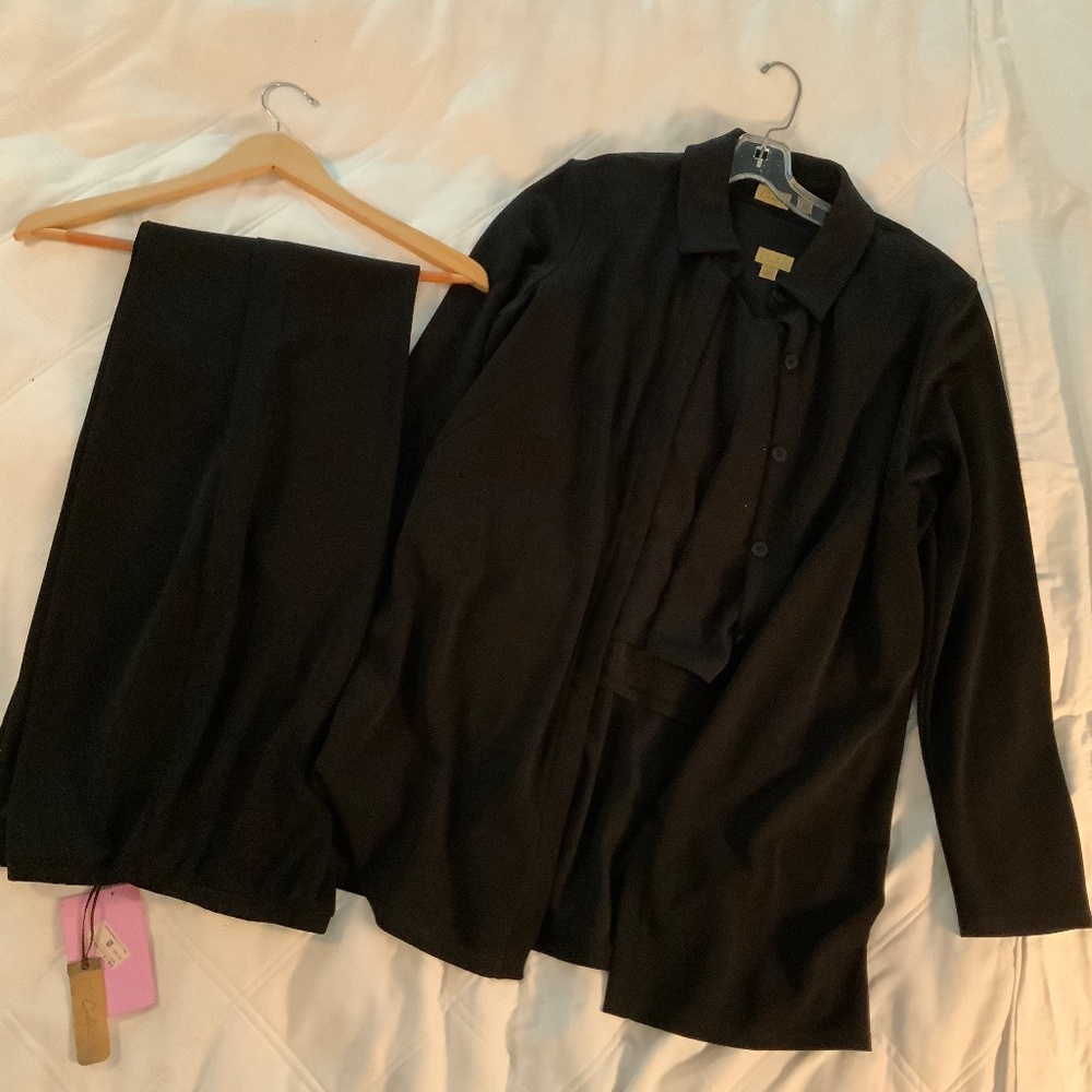 Three-piece suit - black